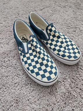 Vans Classic Slip-On Checkered. Size 9 Women's